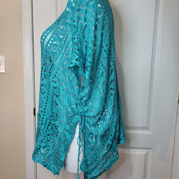 My Boutique Teal Crochet Swim Cover Up Top - Picture 6 of 11